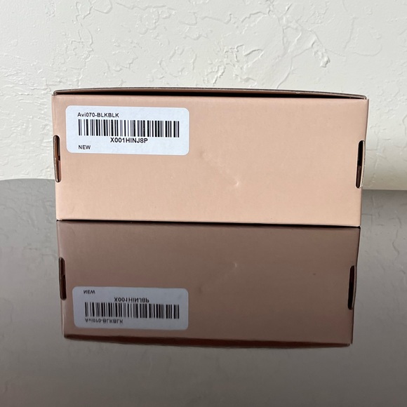 Women’s Sunglasses Black - Picture 8 of 8